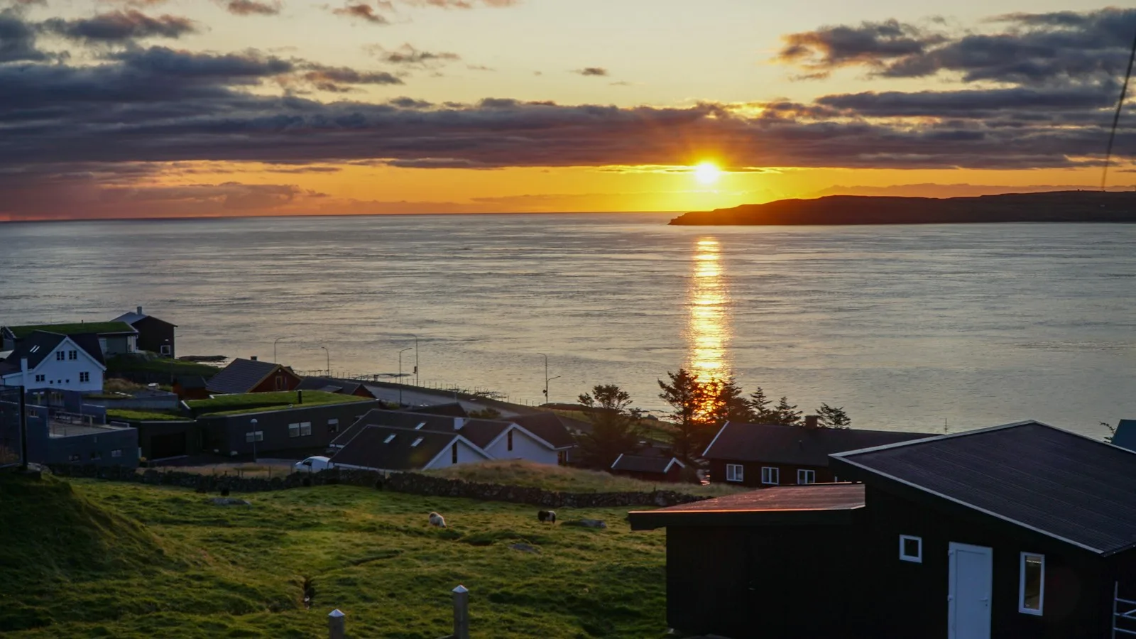 Vue de Tórshavn, meilleure base familiale aux Îles Féroé
