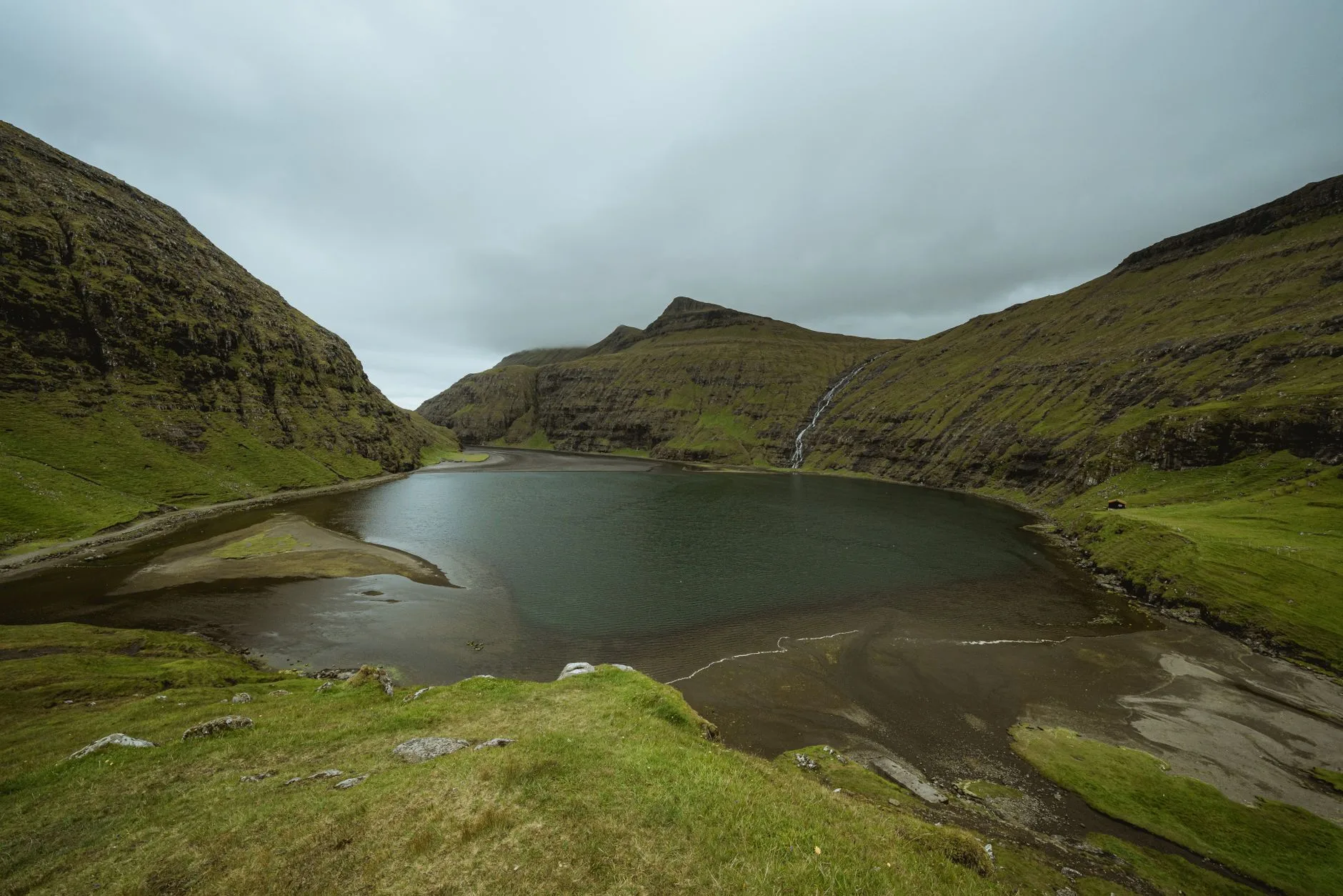 Le lac Sandsvatn : un joyau discret